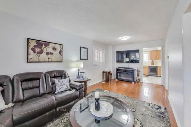 3354, Aubrey, Erin Mills, Mississauga