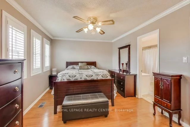 3354, Aubrey, Erin Mills, Mississauga
