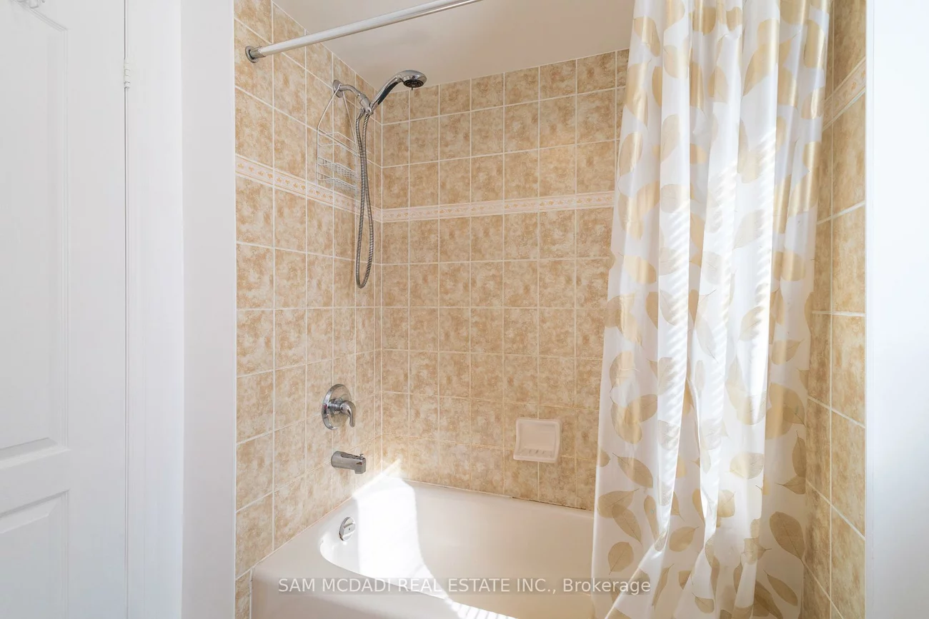 5239, Oscar Peterson, Churchill Meadows, Mississauga