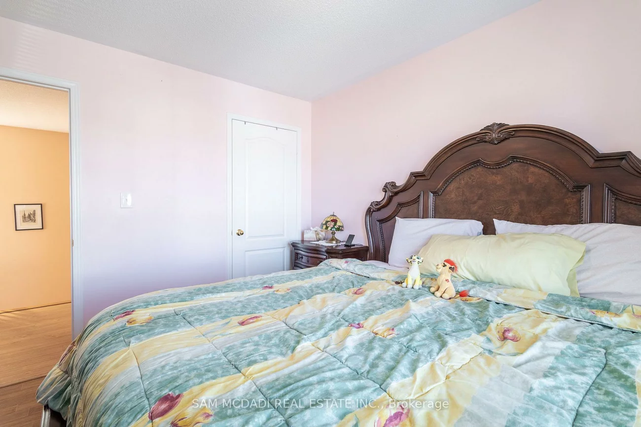 5239, Oscar Peterson, Churchill Meadows, Mississauga
