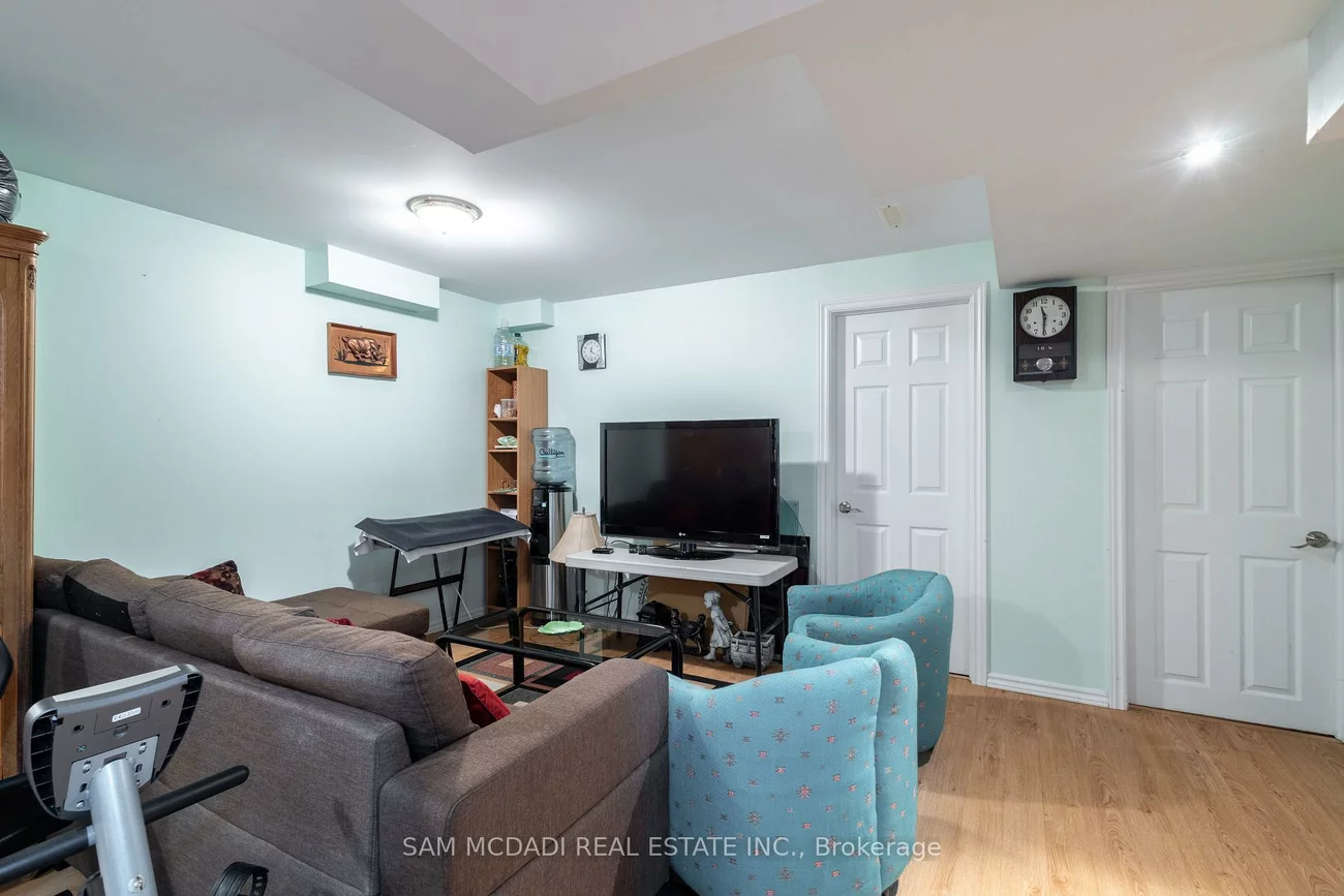 5239, Oscar Peterson, Churchill Meadows, Mississauga