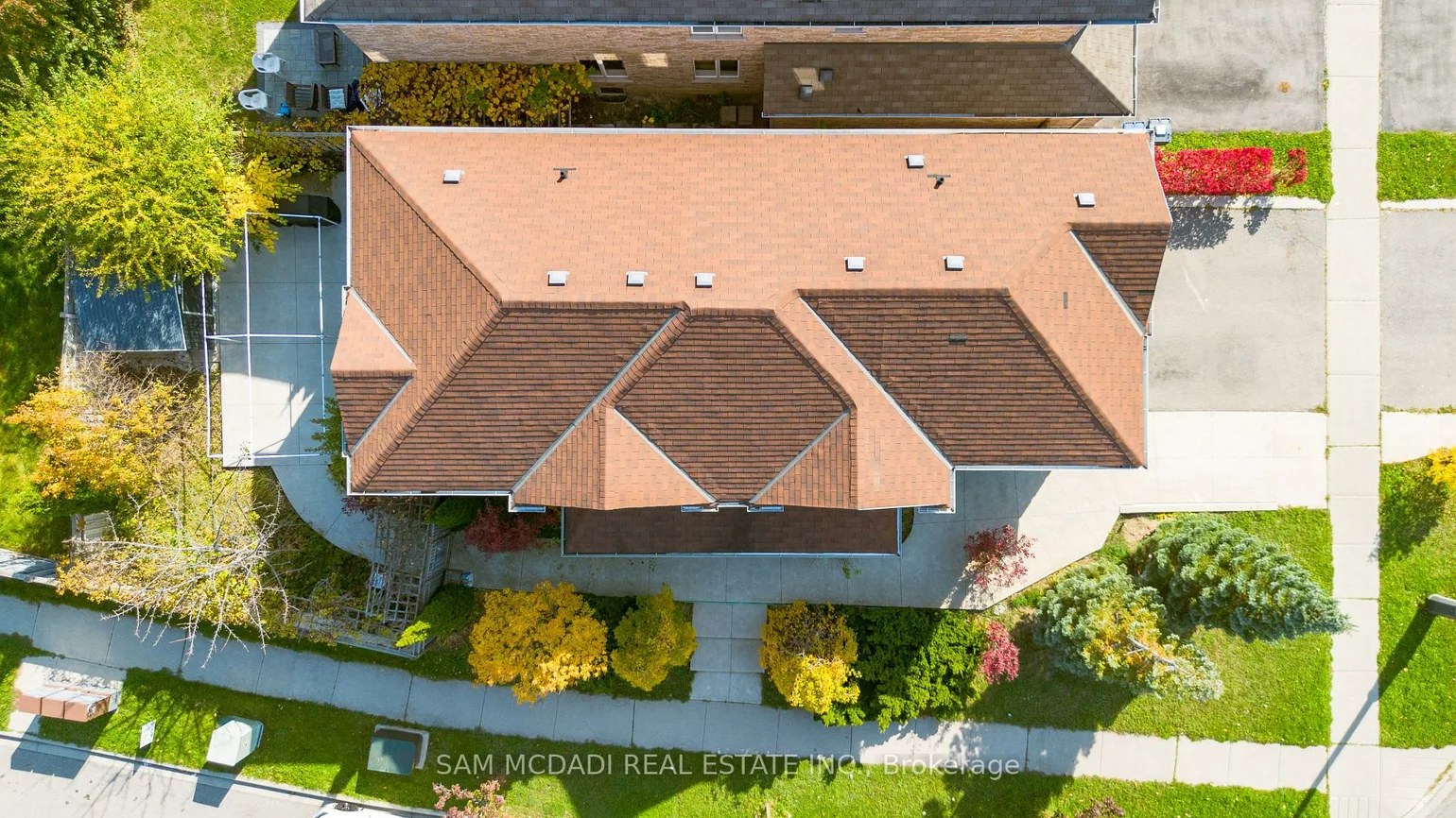 5239, Oscar Peterson, Churchill Meadows, Mississauga
