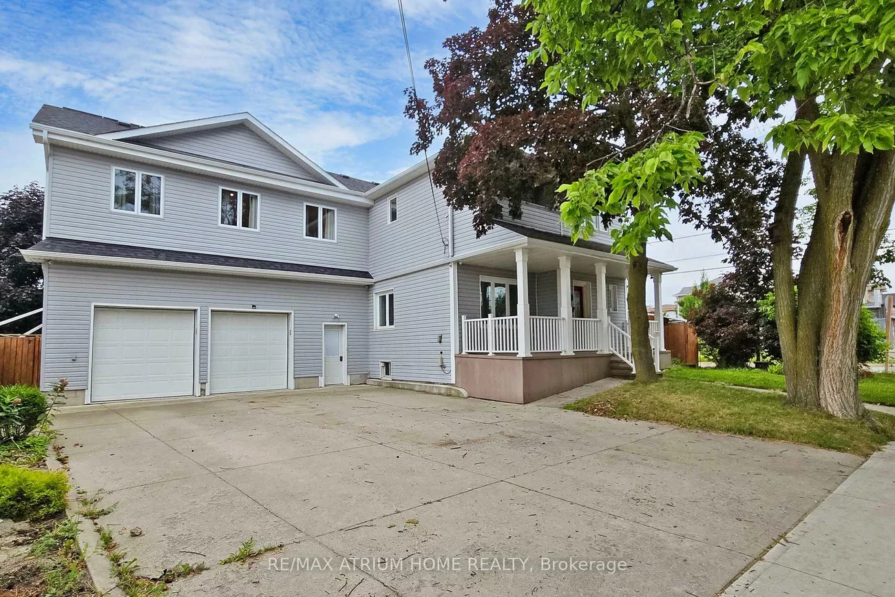1242, Alexandra, Lakeview, Mississauga