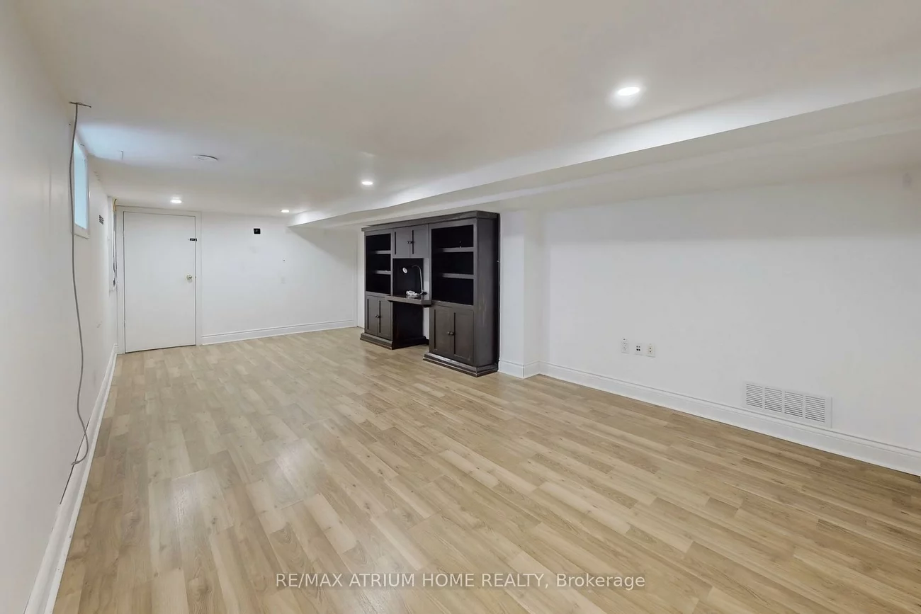 1242, Alexandra, Lakeview, Mississauga