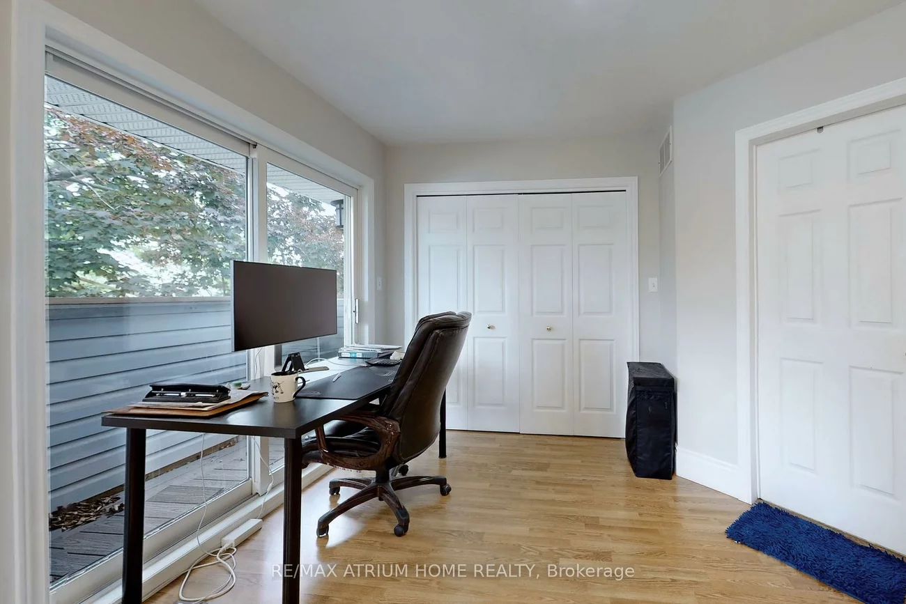1242, Alexandra, Lakeview, Mississauga
