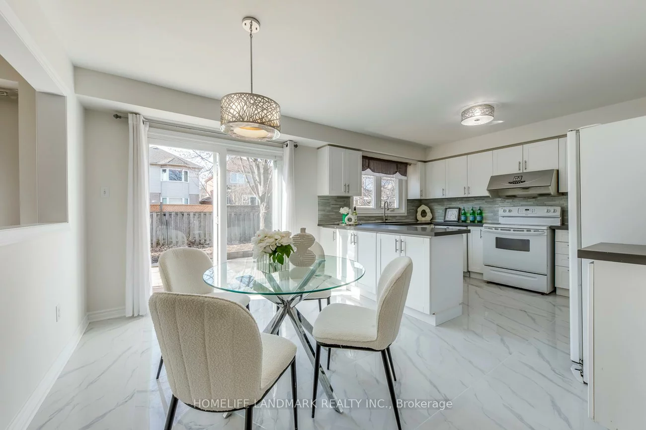 5816, Greensboro, Central Erin Mills, Mississauga