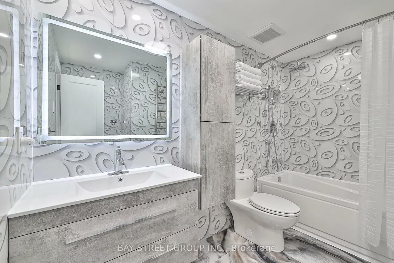 4277, Torino, Rathwood, Mississauga