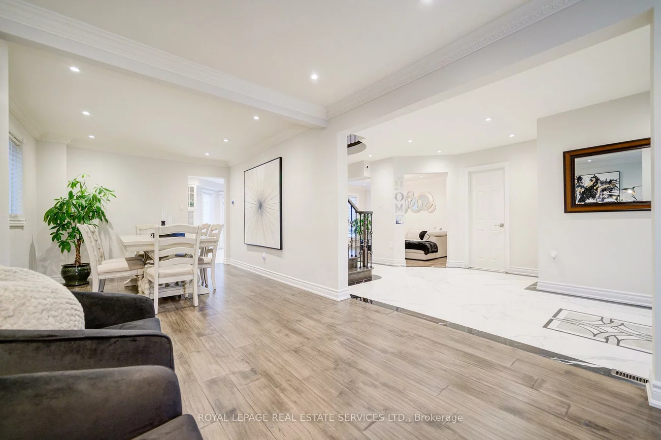 5202, Buttermill, East Credit, Mississauga