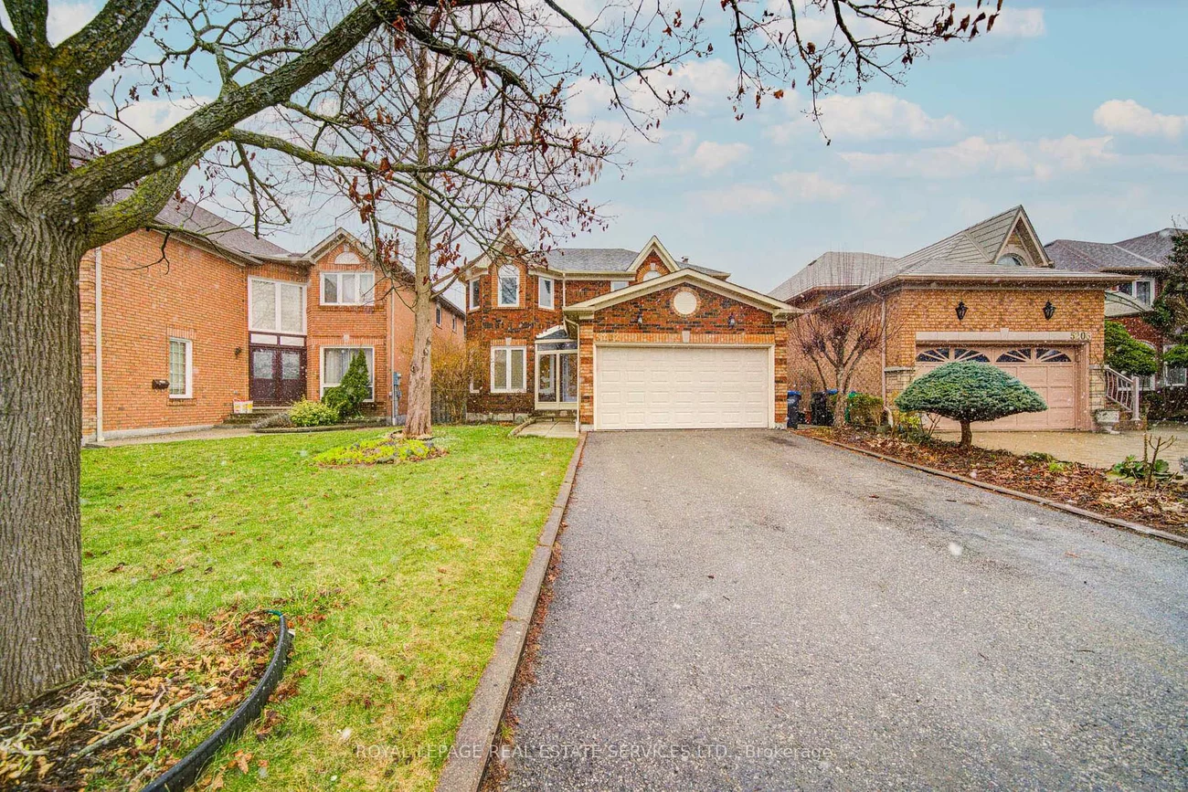 5202, Buttermill, East Credit, Mississauga