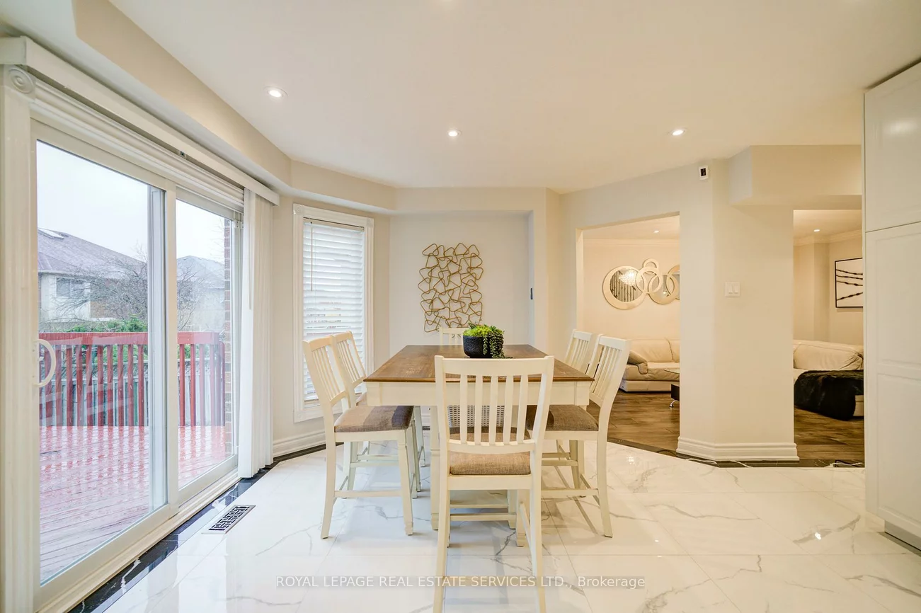 5202, Buttermill, East Credit, Mississauga