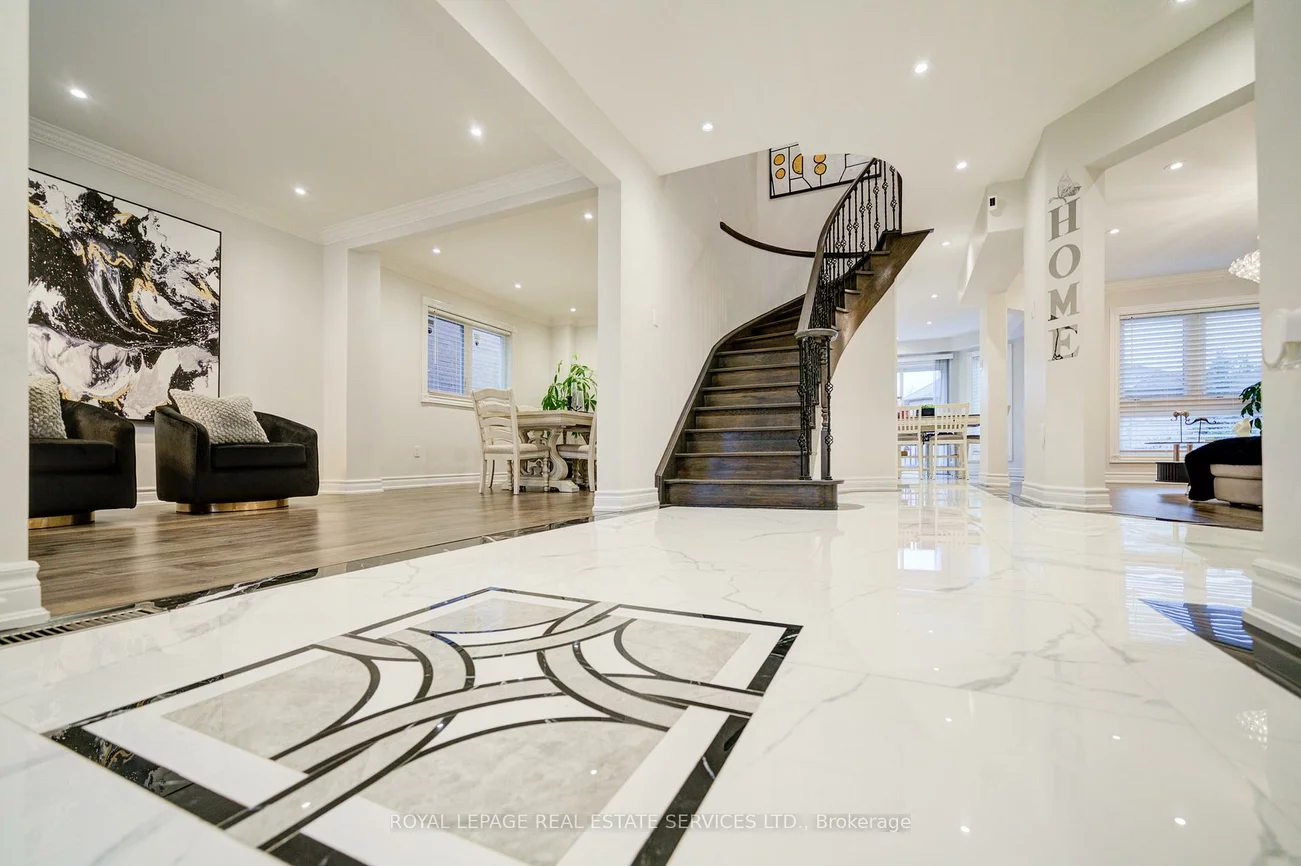 5202, Buttermill, East Credit, Mississauga