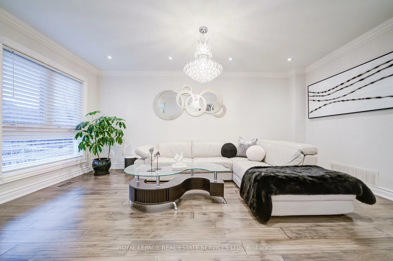 5202, Buttermill, East Credit, Mississauga