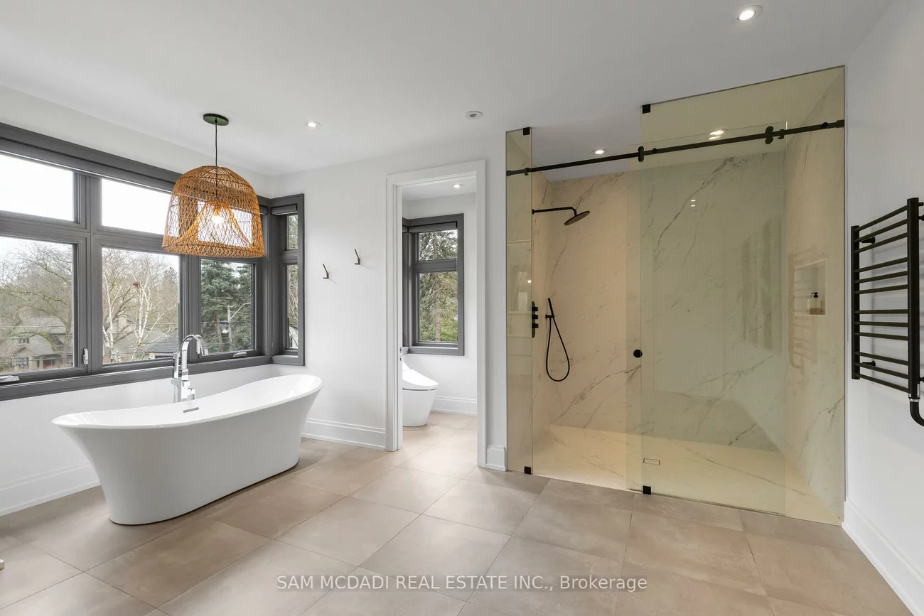 267, Kenollie, Mineola, Mississauga