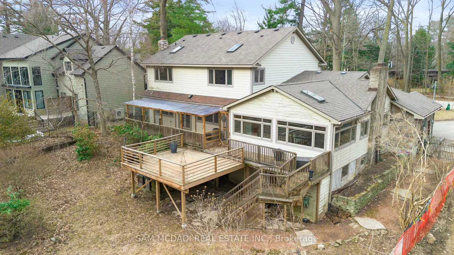 690, Meadow Wood, Clarkson, Mississauga