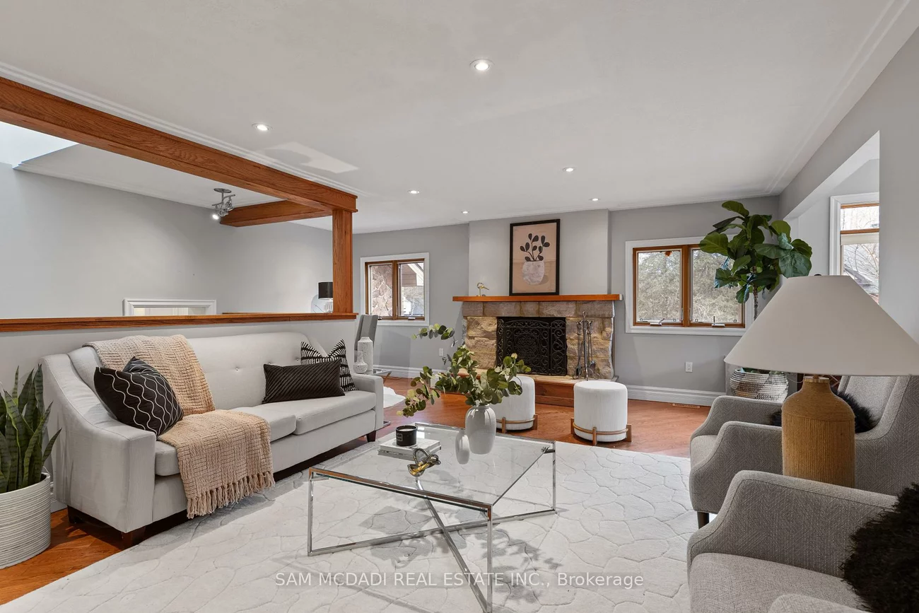 690, Meadow Wood, Clarkson, Mississauga