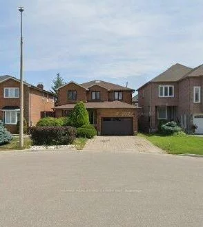 262, Boxmoor, Fairview, Mississauga