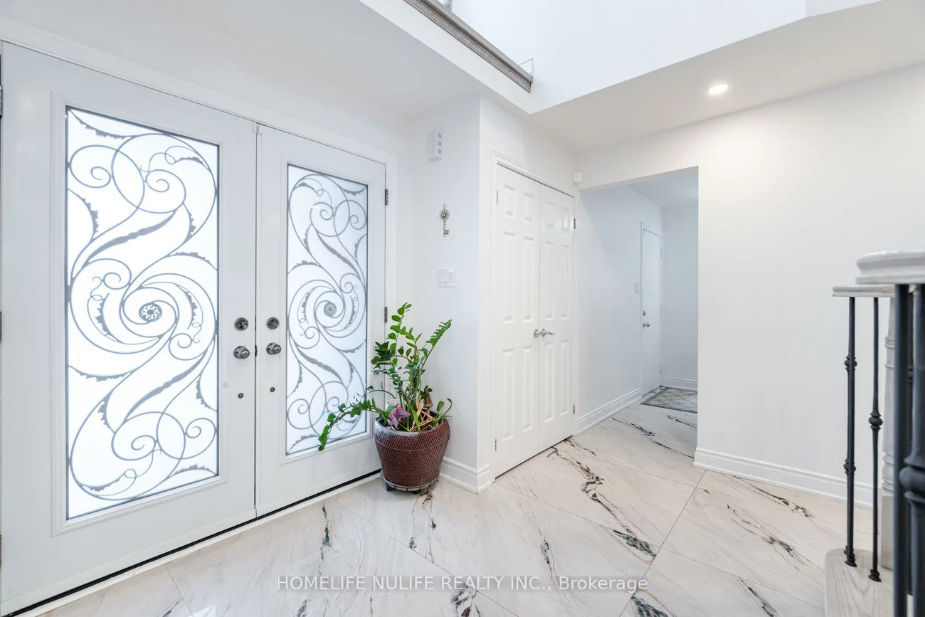 6150, Bankhead, East Credit, Mississauga