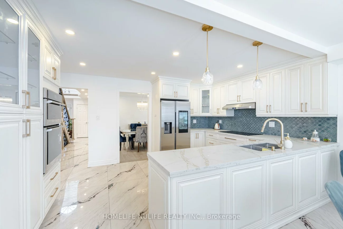 6150, Bankhead, East Credit, Mississauga