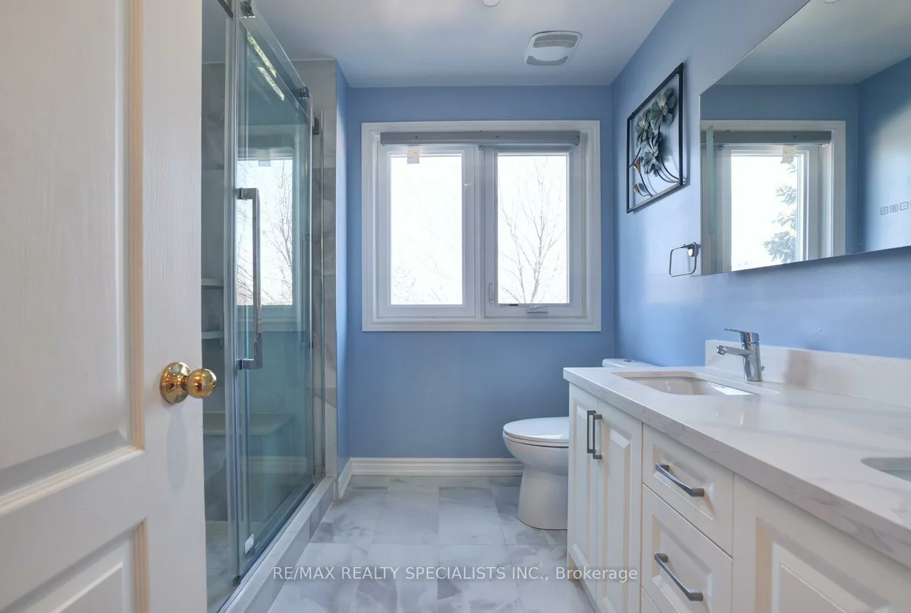 2923, Hammond, Sheridan, Mississauga