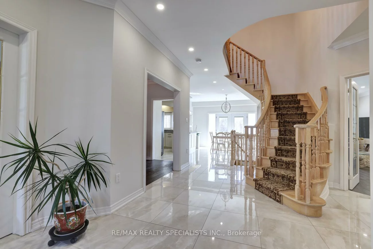 2923, Hammond, Sheridan, Mississauga