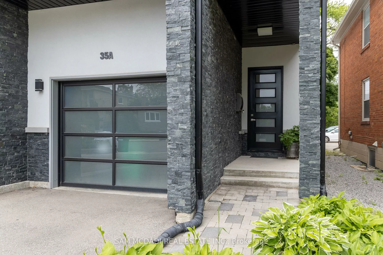 35A, Broadview, Port Credit, Mississauga
