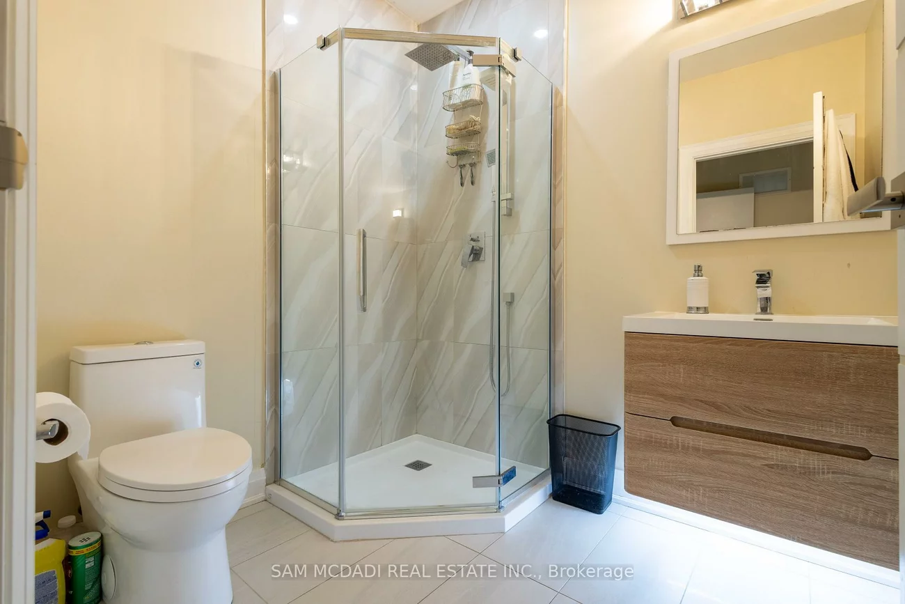 35A, Broadview, Port Credit, Mississauga