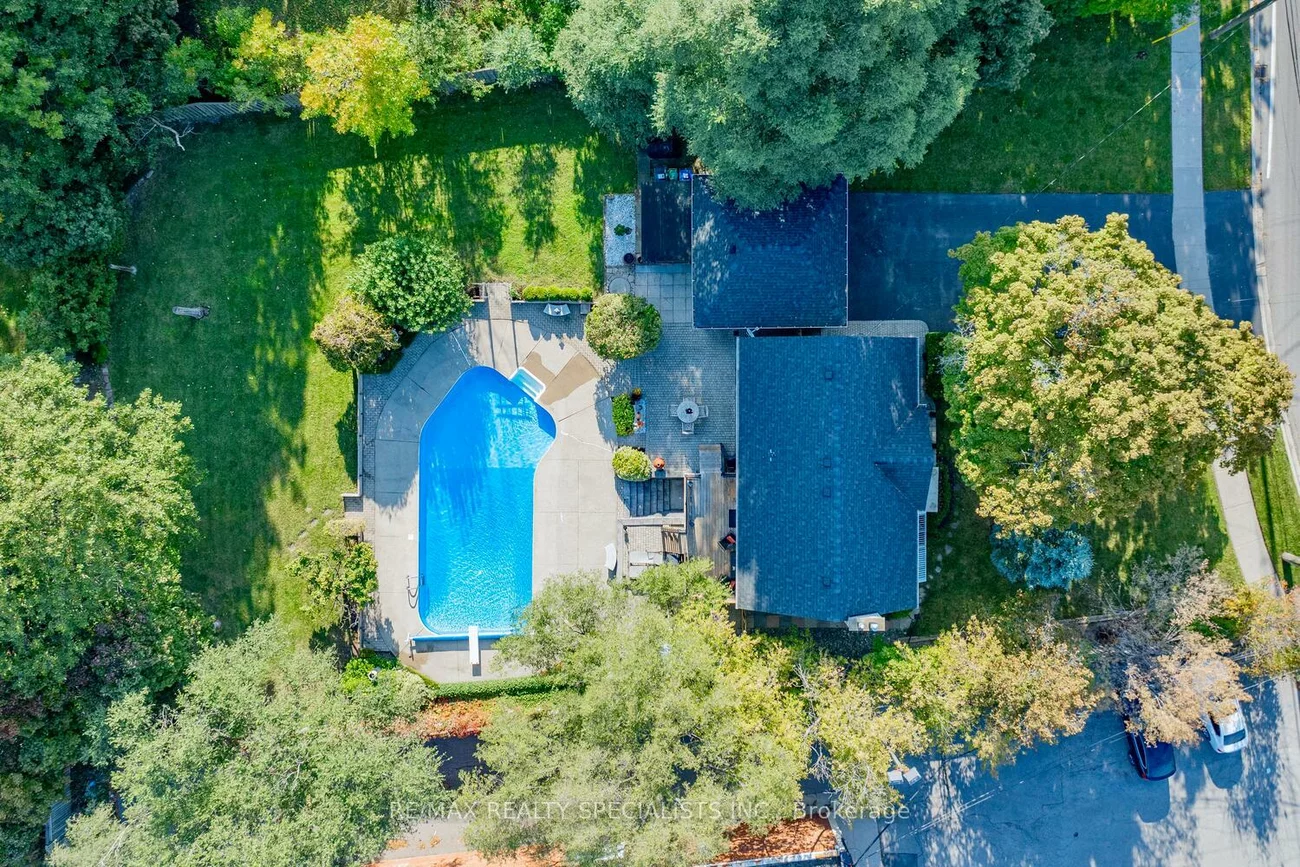 2633, Liruma, Sheridan, Mississauga