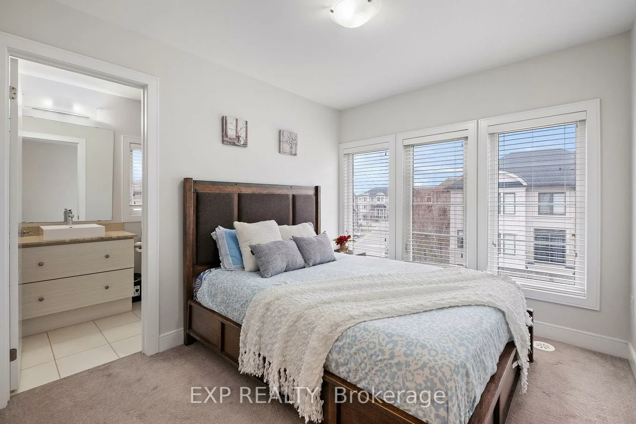 607, Mermaid, Lakeview, Mississauga