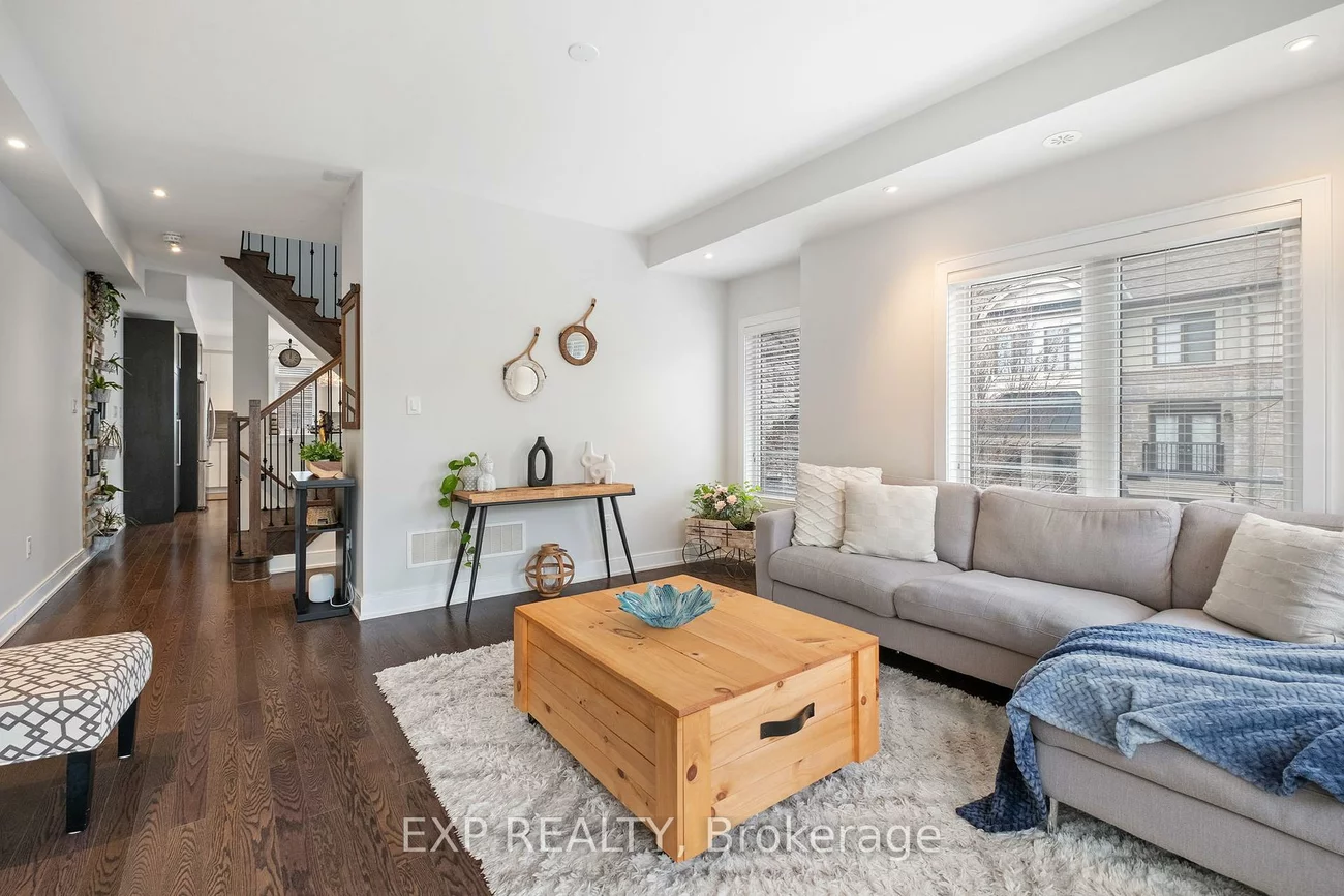 607, Mermaid, Lakeview, Mississauga