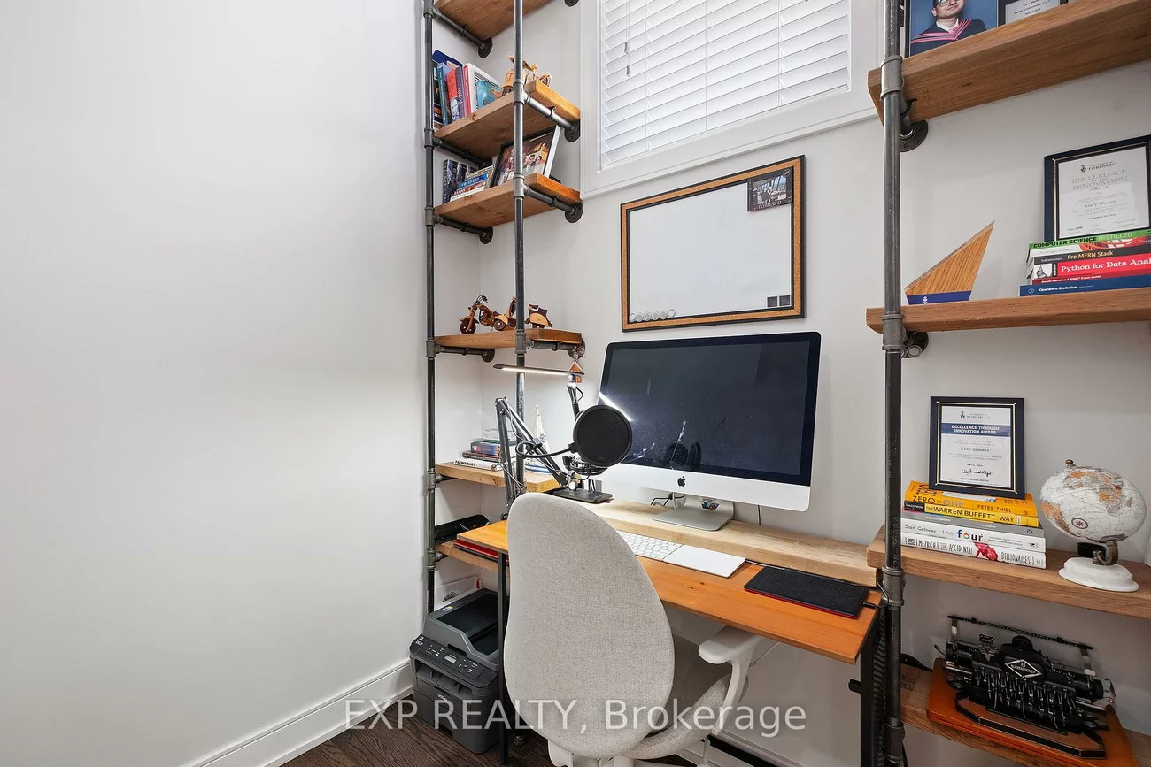 607, Mermaid, Lakeview, Mississauga