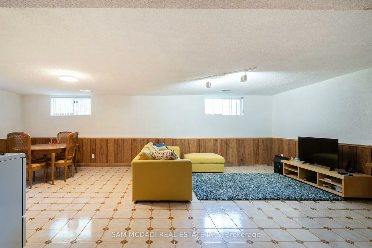 1351, Haig, Lakeview, Mississauga