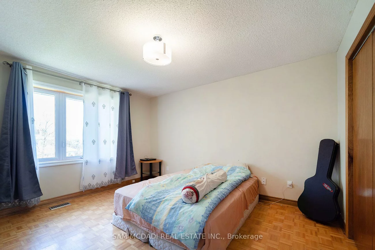 1351, Haig, Lakeview, Mississauga