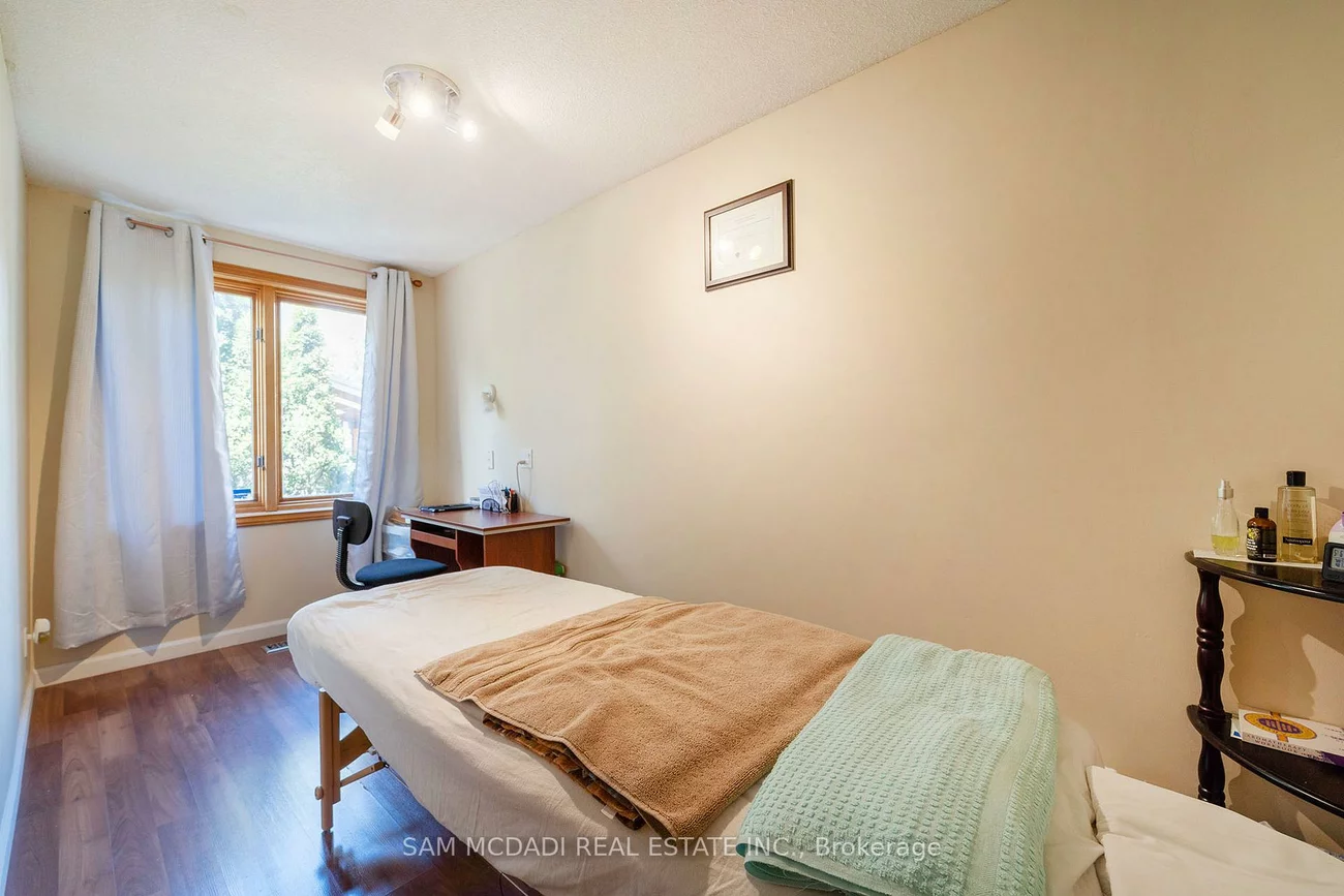 1351, Haig, Lakeview, Mississauga