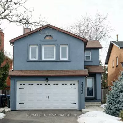 3233, McMaster, Erin Mills, Mississauga