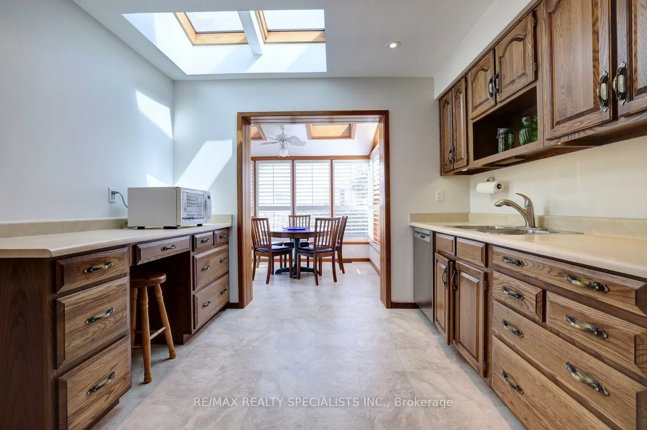 2521, Frankfield, Sheridan, Mississauga