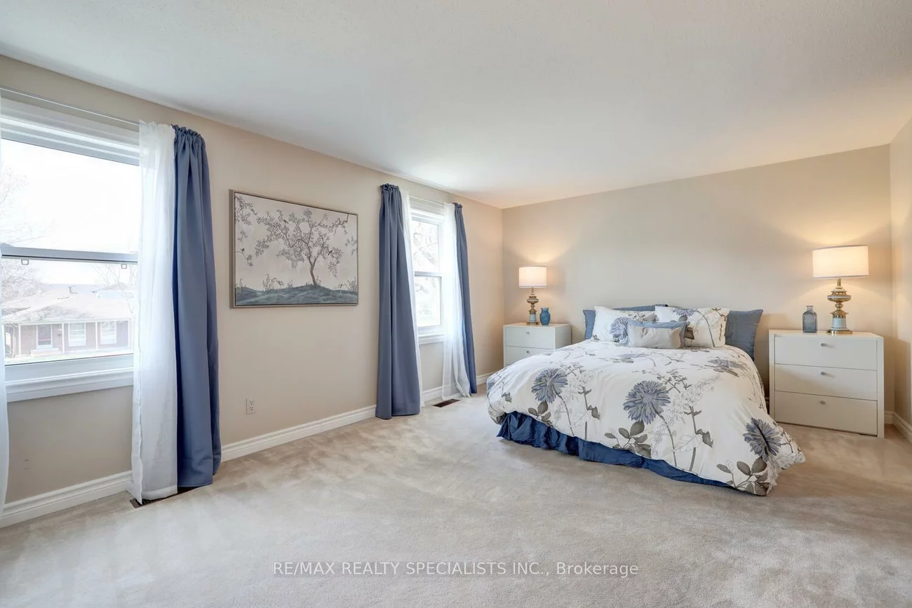 2521, Frankfield, Sheridan, Mississauga