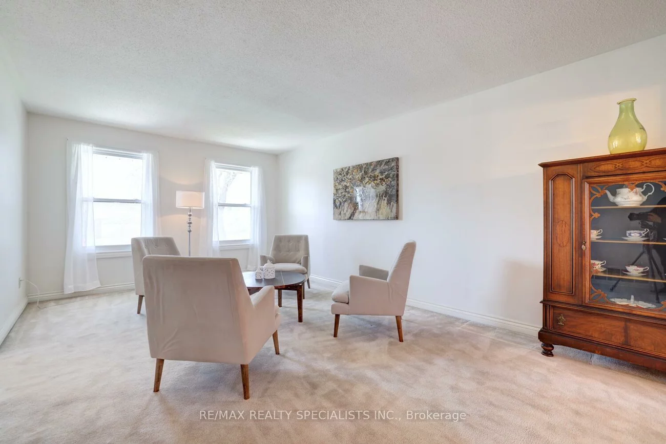 2521, Frankfield, Sheridan, Mississauga