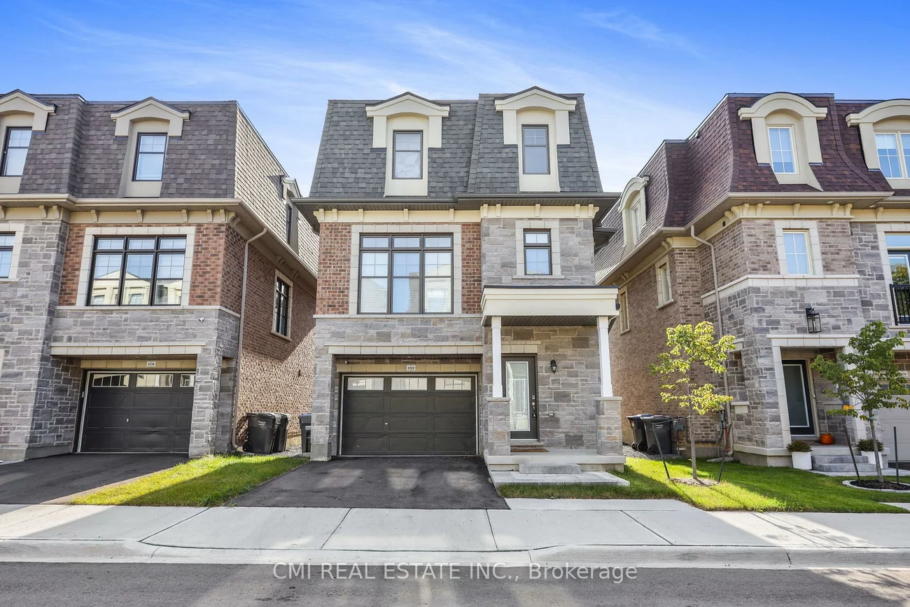 2122, Royal Gala, Lakeview, Mississauga