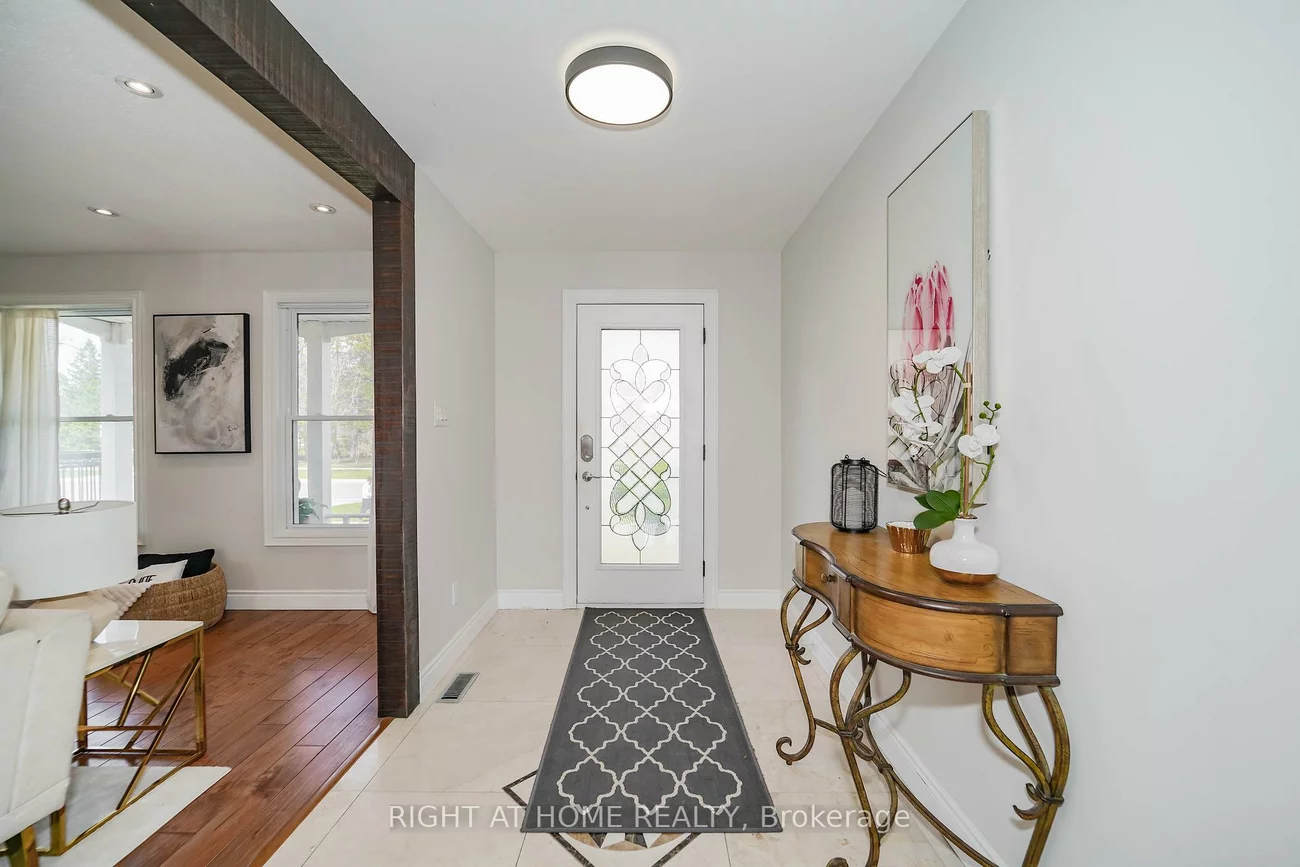 2396, Homelands, Sheridan, Mississauga