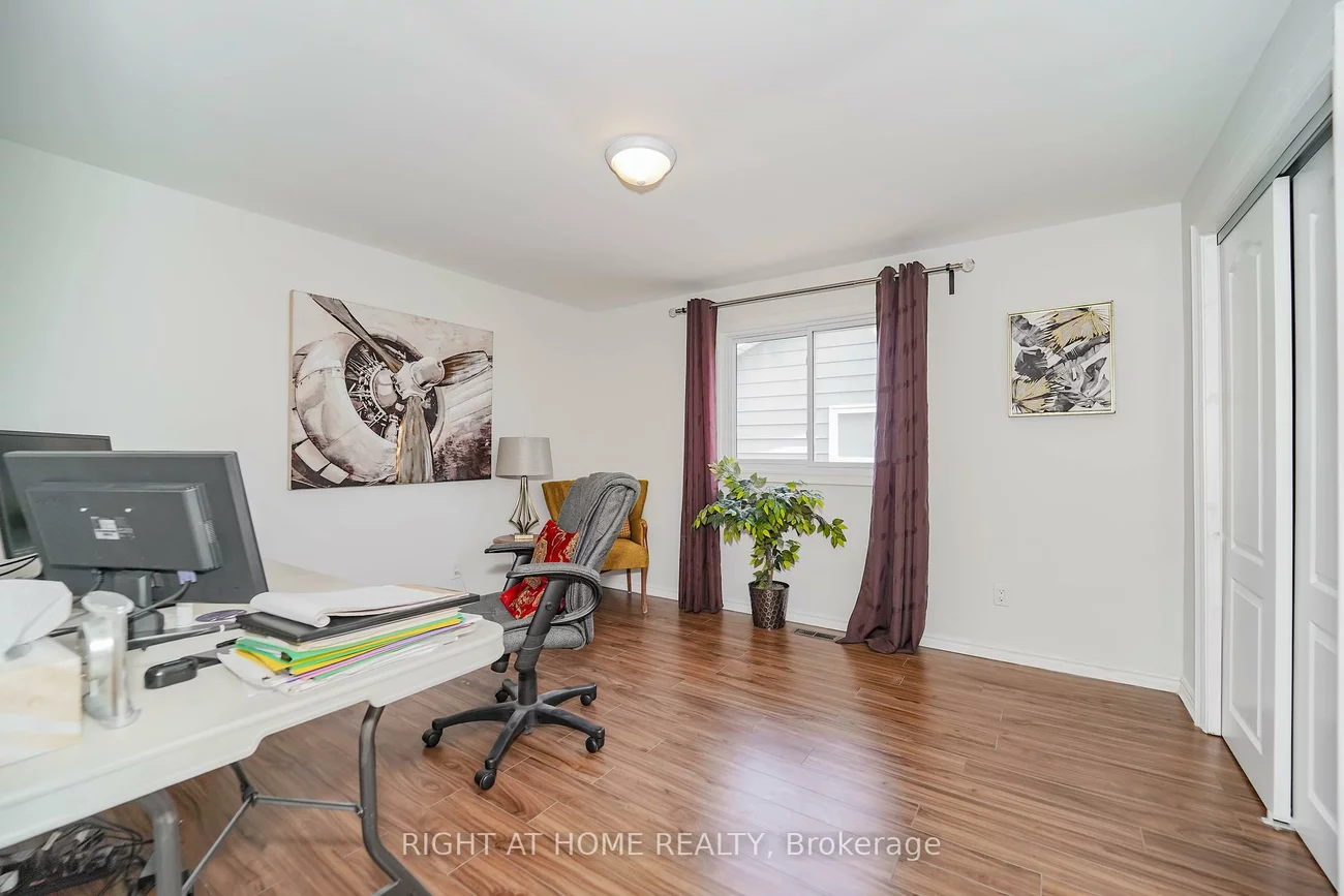 2396, Homelands, Sheridan, Mississauga