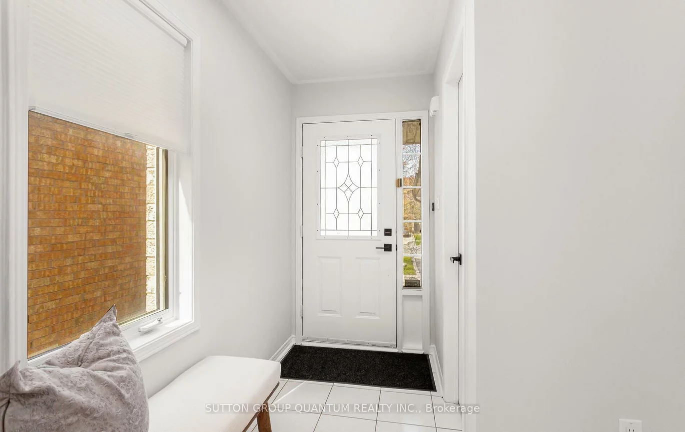 2838, Cartwright, Central Erin Mills, Mississauga