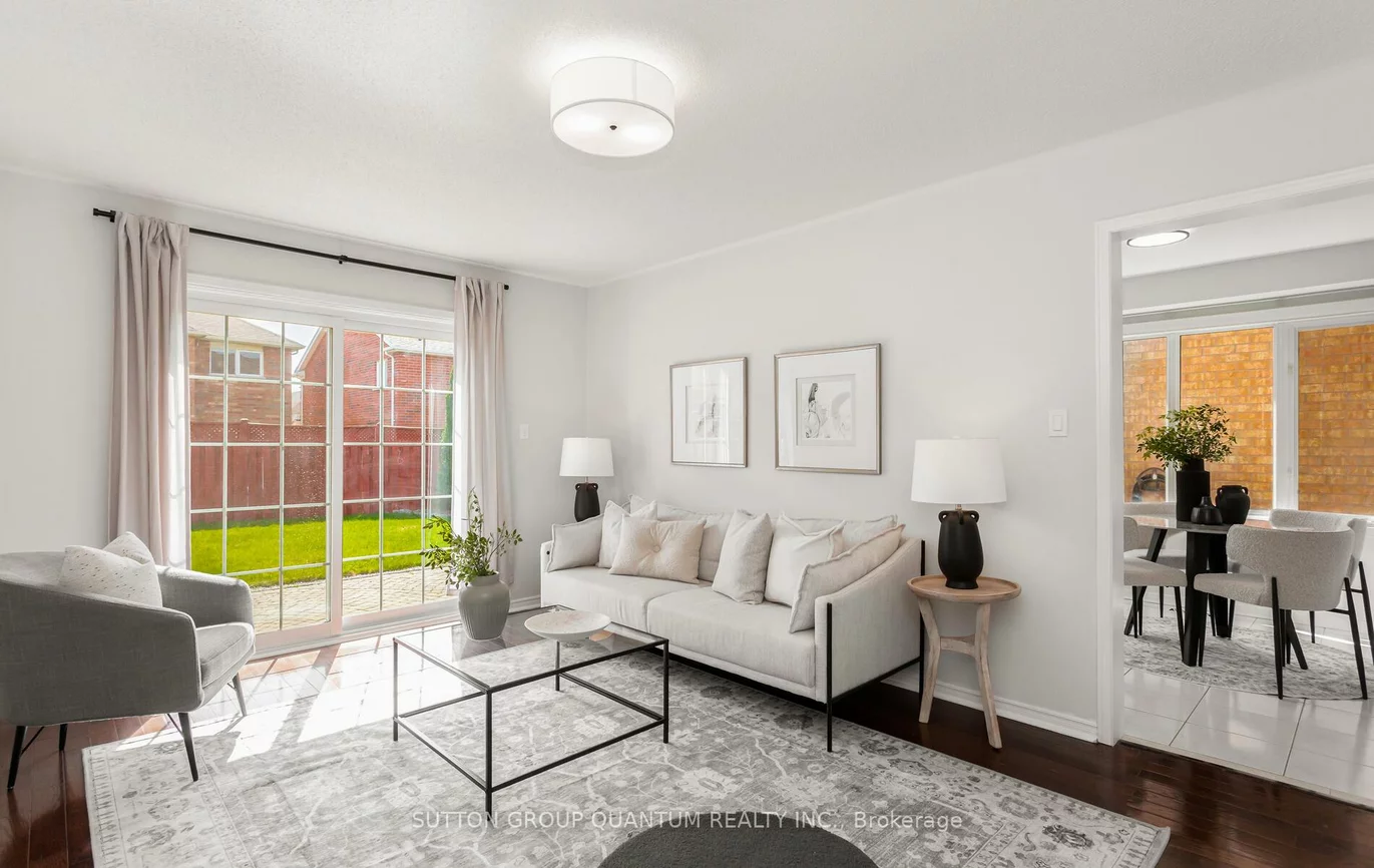 2838, Cartwright, Central Erin Mills, Mississauga