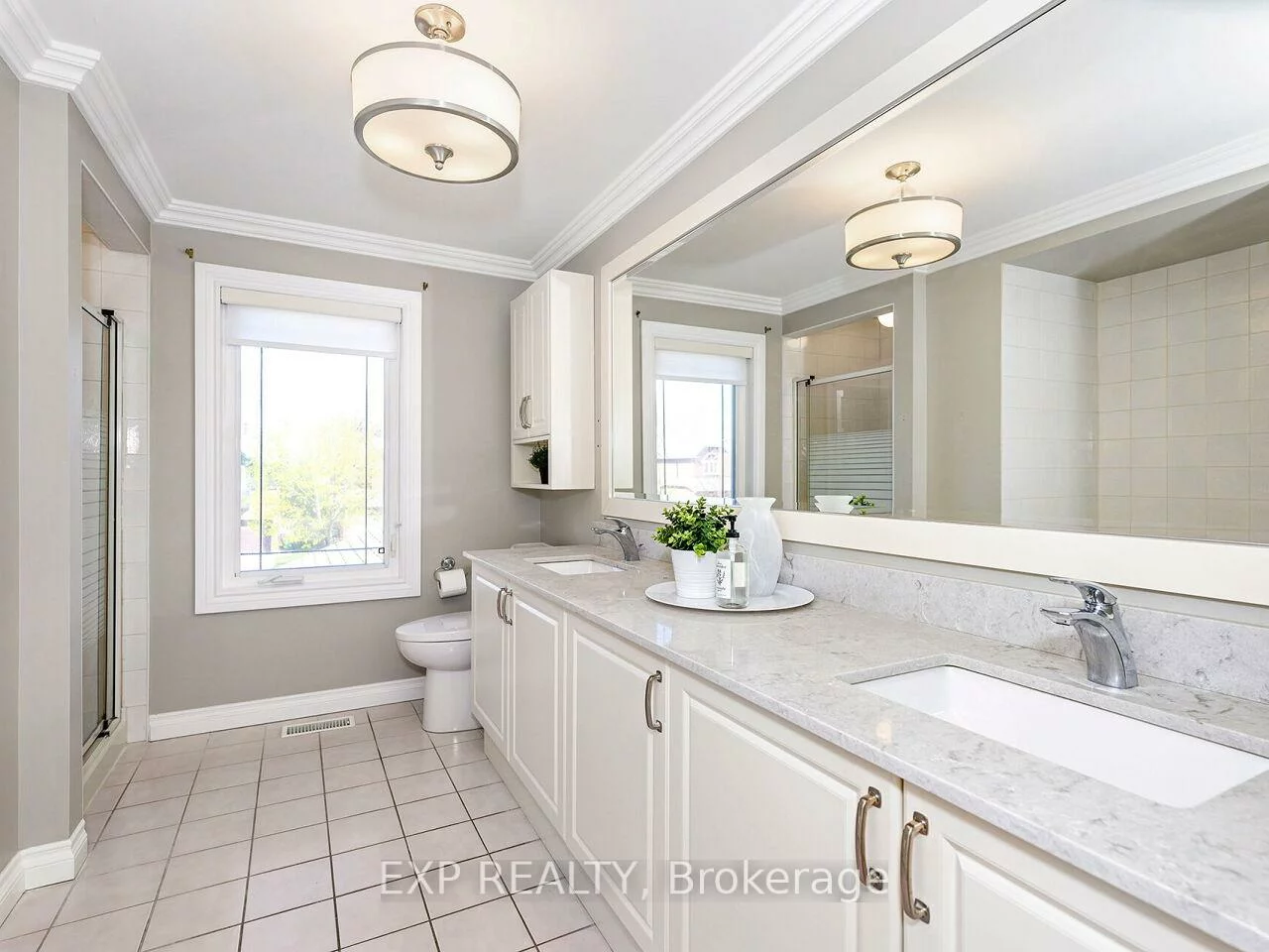 2911, Tradewind, Meadowvale, Mississauga