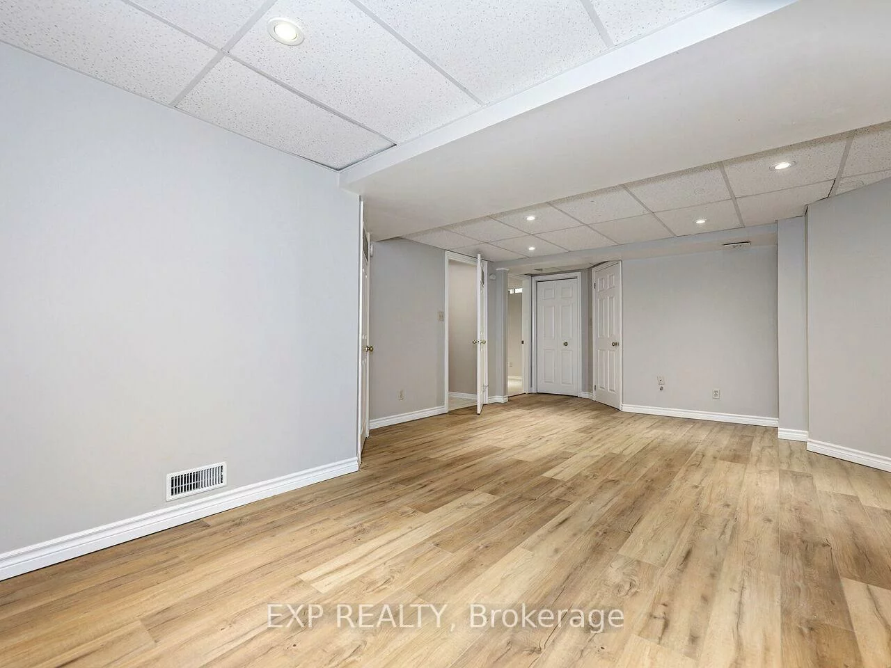 2911, Tradewind, Meadowvale, Mississauga