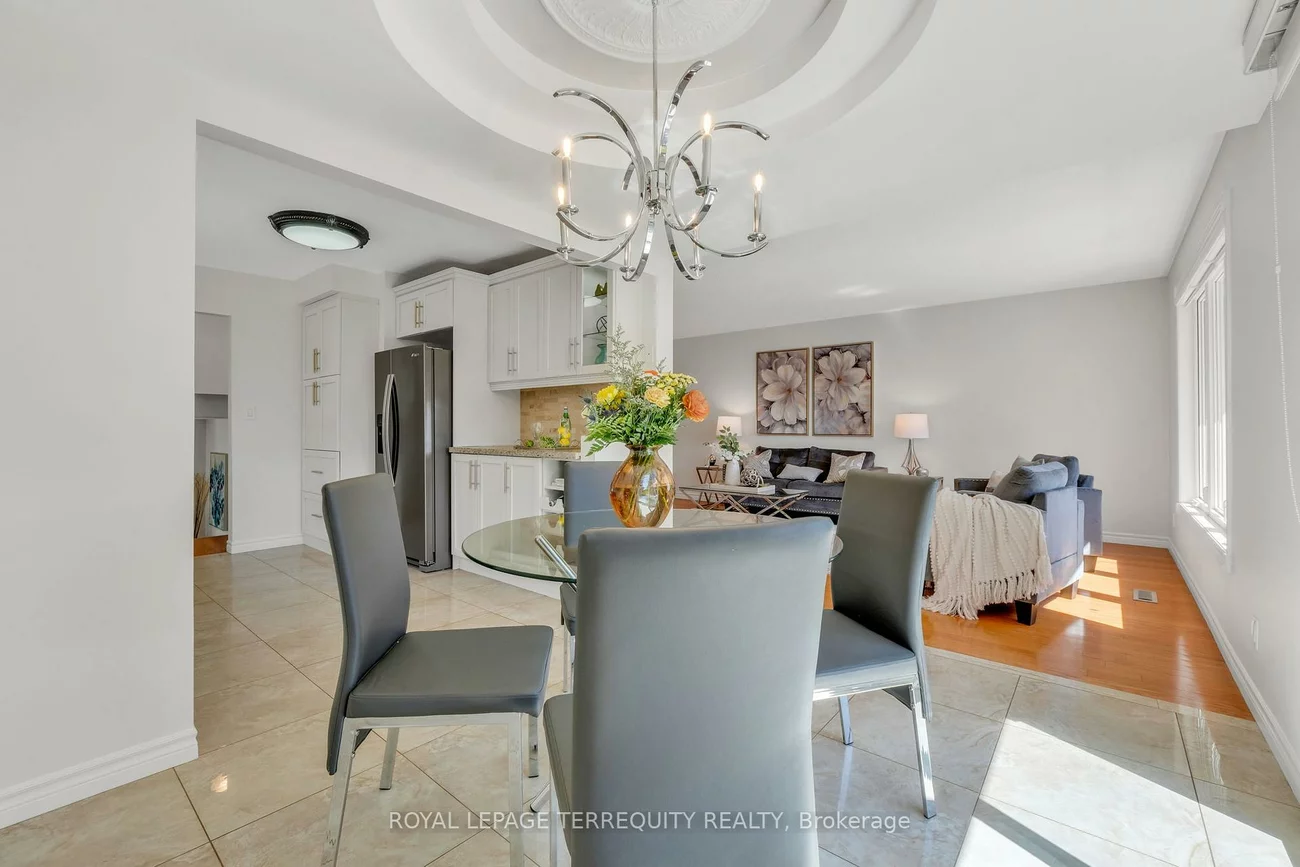 2476, Mainroyal, Erin Mills, Mississauga