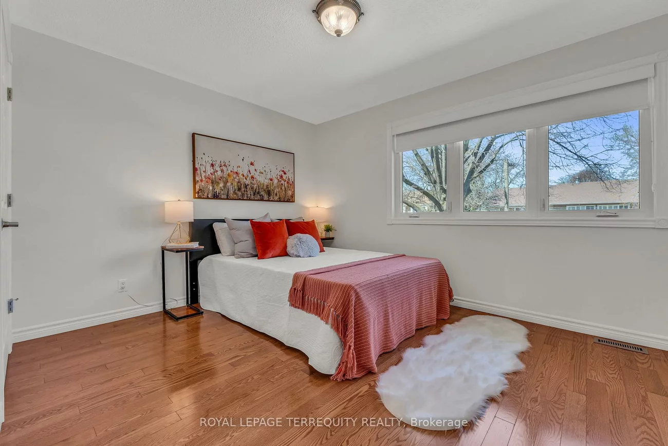 2476, Mainroyal, Erin Mills, Mississauga