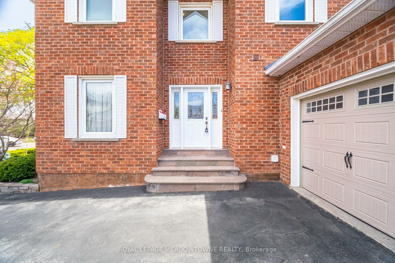 6062, Tenth, Lisgar, Mississauga