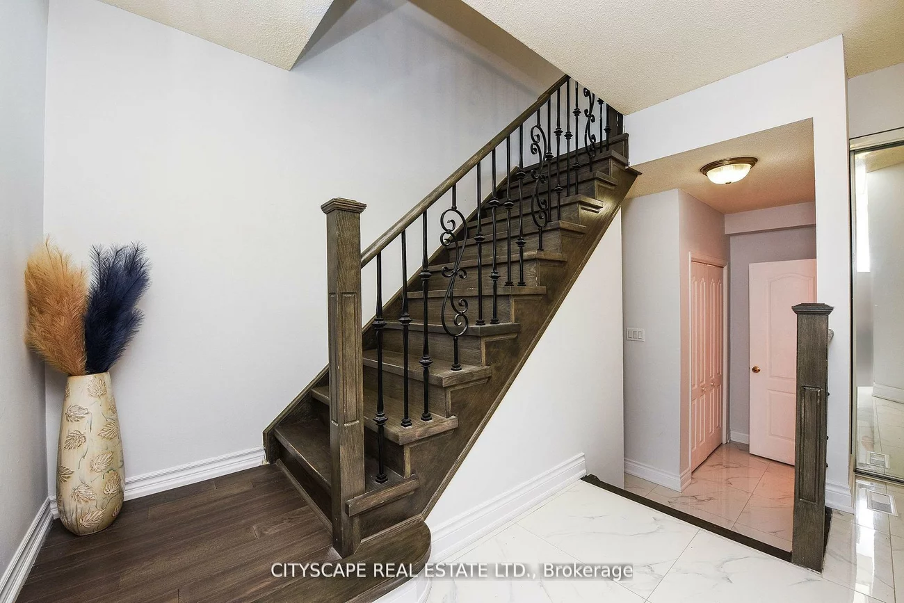 6037, Clover Ridge, Lisgar, Mississauga