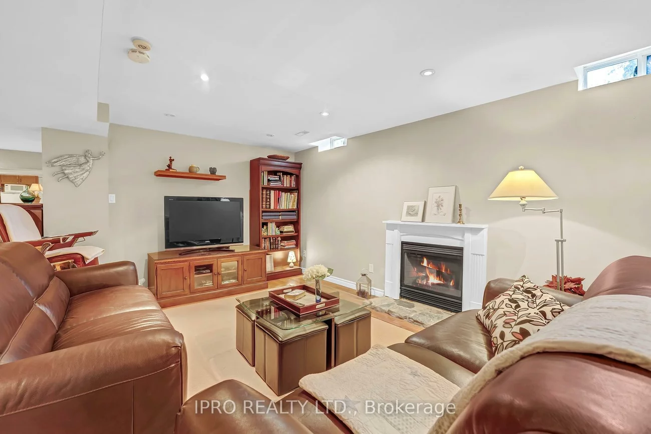 7179, Windrush, Meadowvale, Mississauga