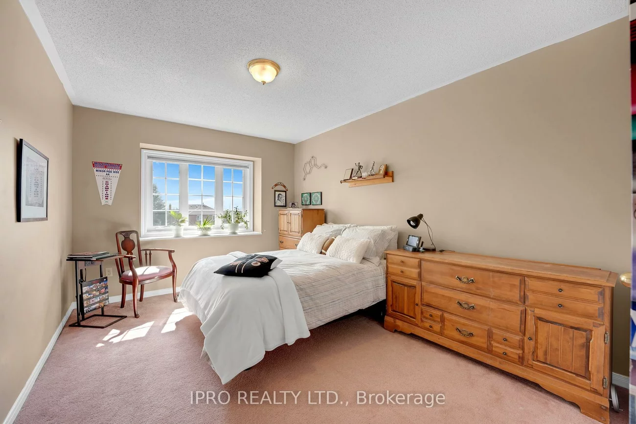 7179, Windrush, Meadowvale, Mississauga